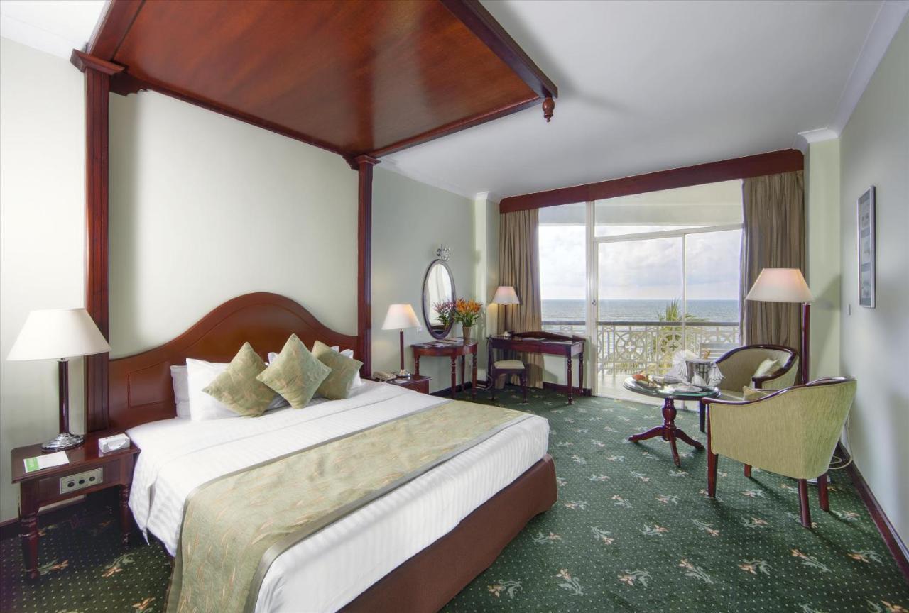 Mount Lavinia Dehiwala-Mount Lavinia